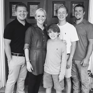 Meet your Posher, Cory